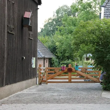 霍夫欧普弗伦霍夫住宿加早餐旅馆 Wezep