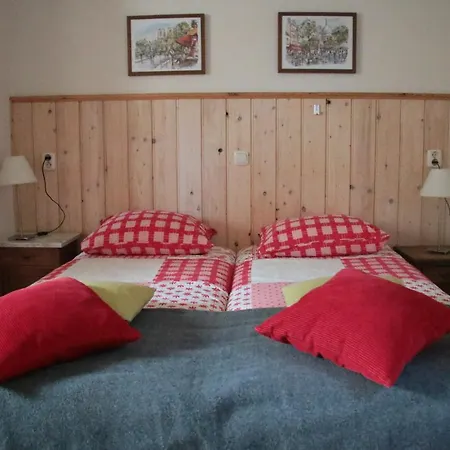 Hoeve Op Vollenhof 3*