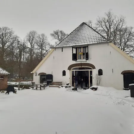 Hoeve Op Vollenhof *